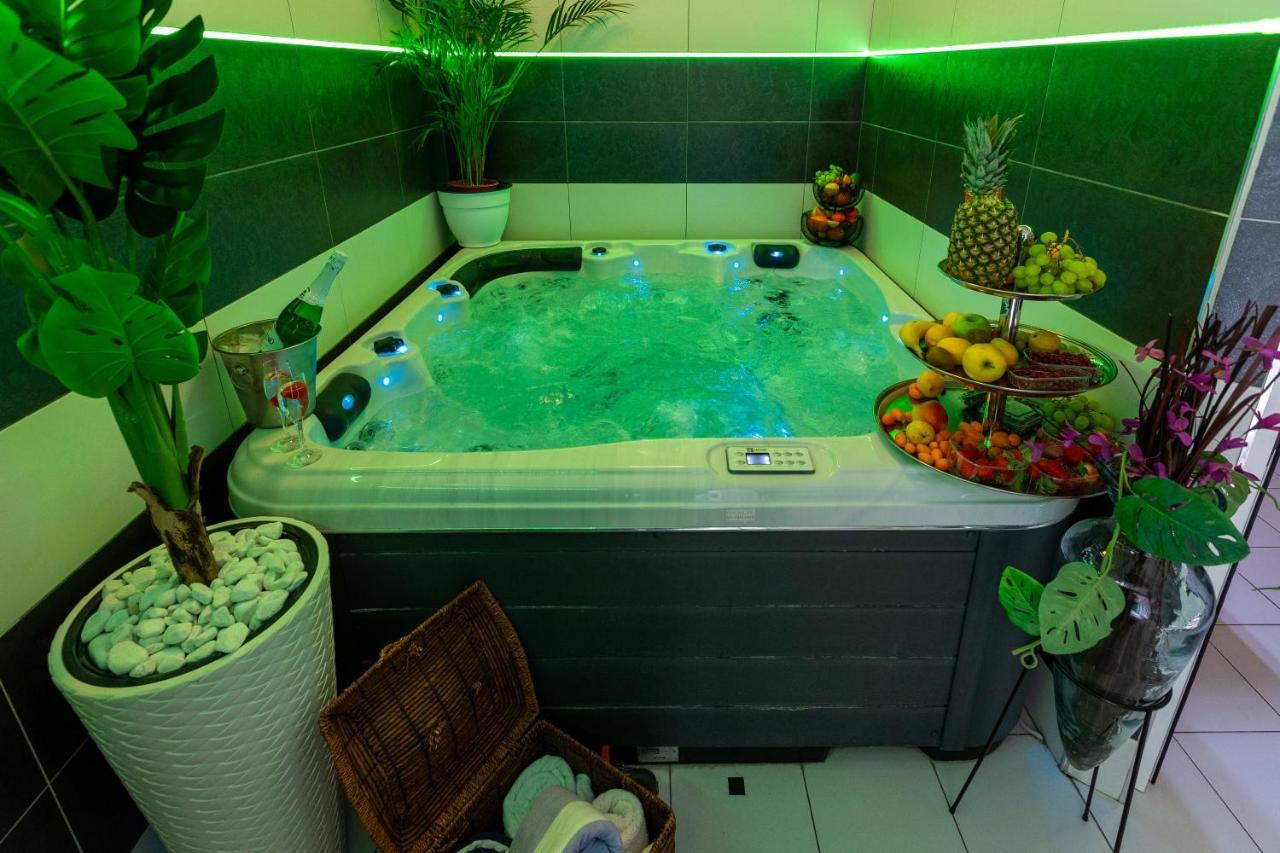 Apartment By The Way Hot Tub And Free Parking Dubrovnik Exterior foto