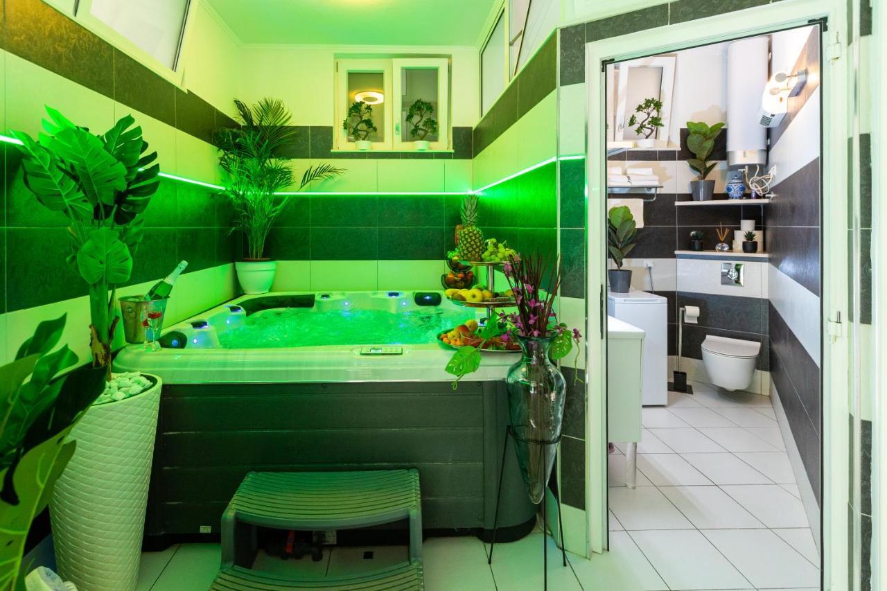 Apartment By The Way Hot Tub And Free Parking Dubrovnik Exterior foto