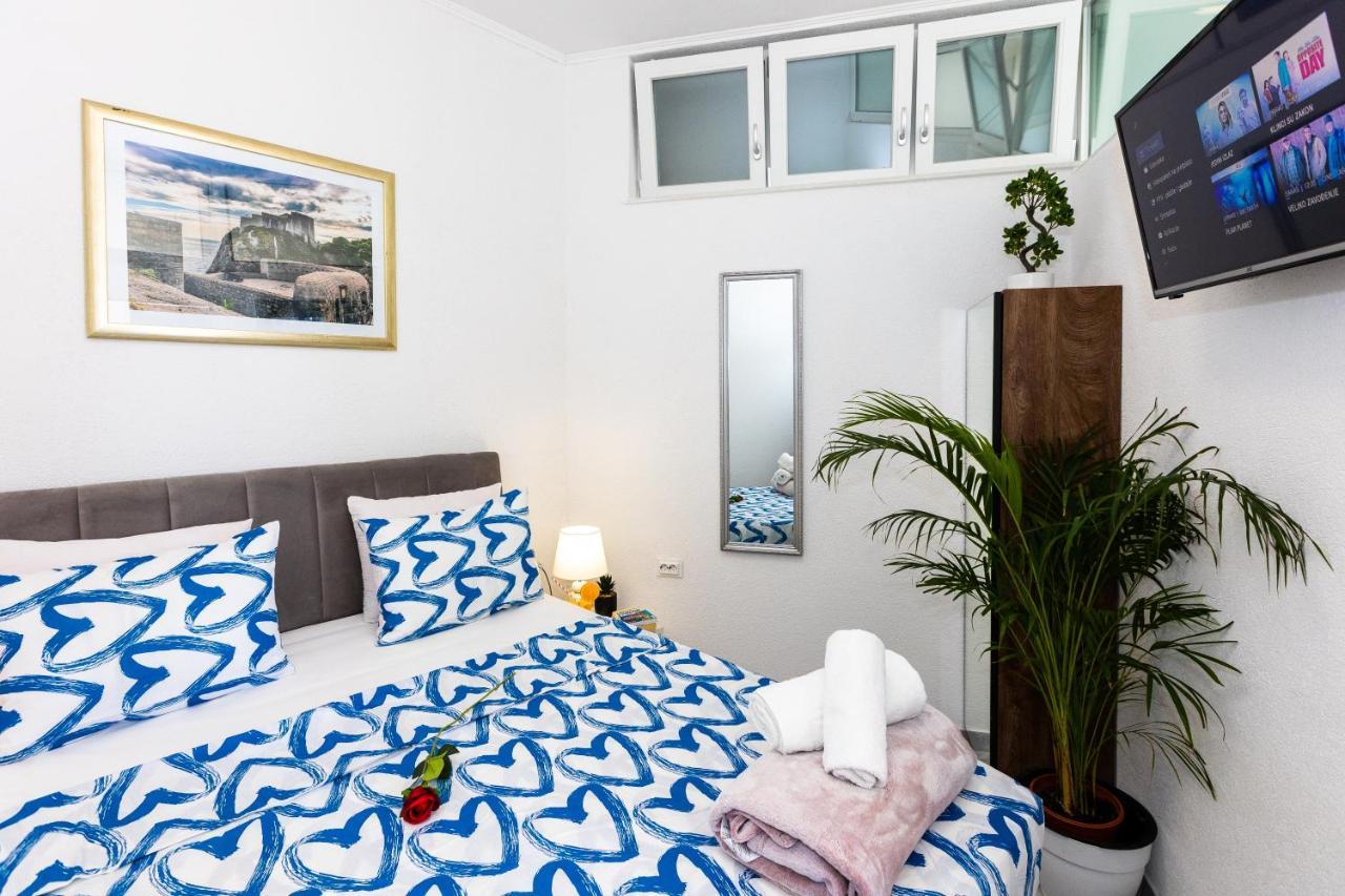 Apartment By The Way Hot Tub And Free Parking Dubrovnik Exterior foto